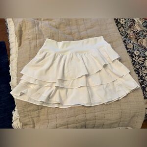 OFFLINE by Aerie White Maggie Ruffle Tennis Pickleball Skirt Size L Tenniscore